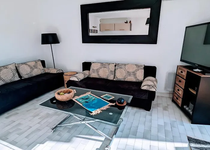 5046 Cap D'agde - Tennis Village - 4 Pers Avec Clim - Pkg - Piscine Apartment *