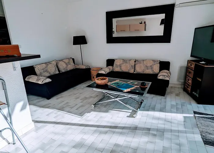 5046 Cap D'agde - Tennis Village - 4 Pers Avec Clim - Pkg - Piscine